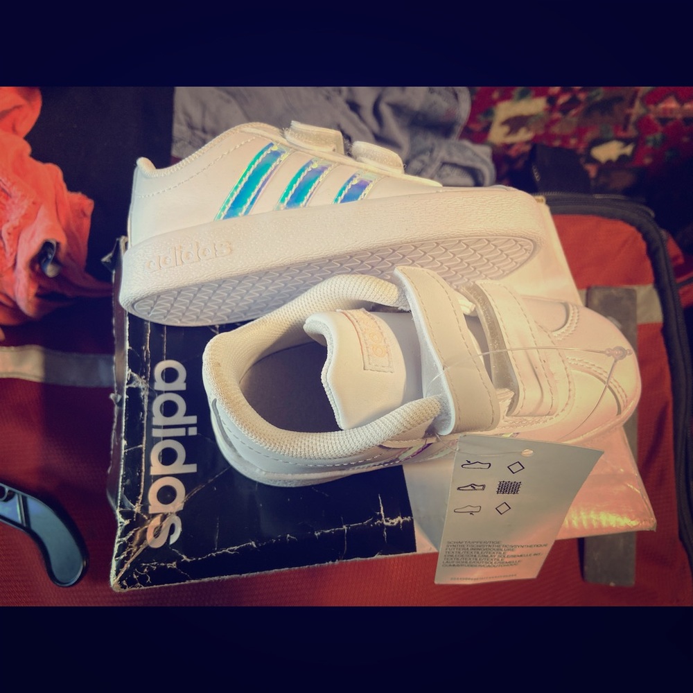 Addidas sneakers